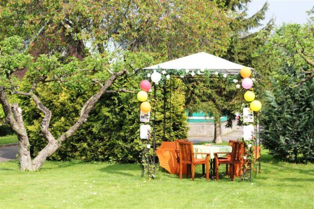 Kastiel Agatka Hotel Chorvatsky Grob Ngoại thất bức ảnh