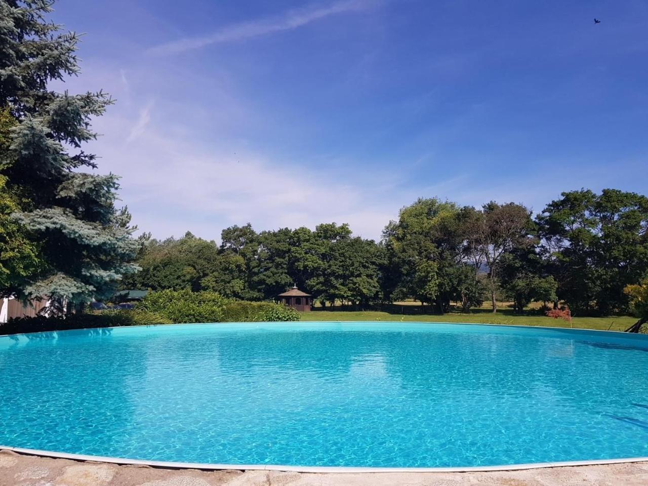 Kastiel Agatka Hotel Chorvatsky Grob Ngoại thất bức ảnh